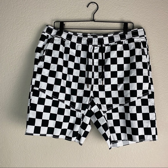 No Boundaries Checkered Shorts Mens Size Large - Picture 1 of 5